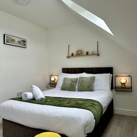 Cosy 3 Bed Apartment Near Birmingham Airport & Nec Perfect For Groups & Contractors! Extérieur photo