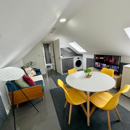 Cosy 3 Bed Apartment Near Birmingham Airport & Nec Perfect For Groups & Contractors! Extérieur photo