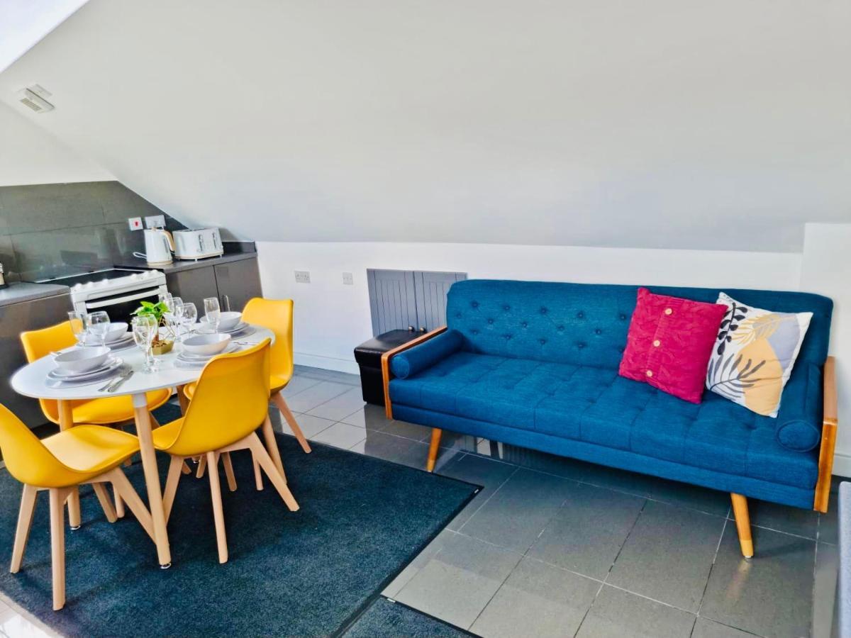 Cosy 3 Bed Apartment Near Birmingham Airport & Nec Perfect For Groups & Contractors! Extérieur photo