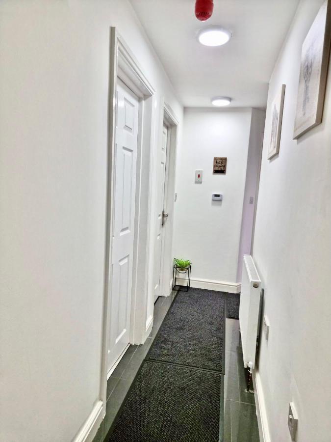 Cosy 3 Bed Apartment Near Birmingham Airport & Nec Perfect For Groups & Contractors! Extérieur photo